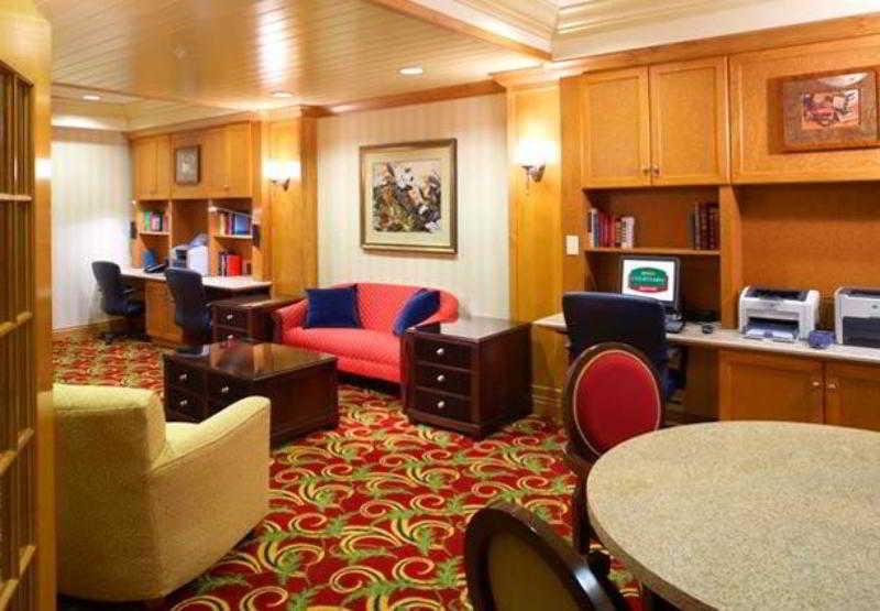 คอร์ตยาร์ด แอครอน ดาวน์ทาวน์ สโตว์ Hotel Stow สิ่งอำนวยความสะดวก รูปภาพ